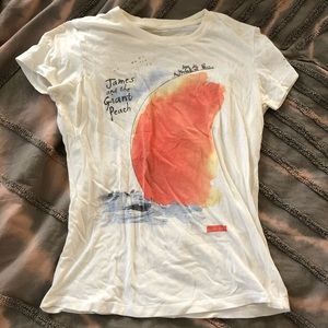 James and the Giant Peach t-shirt